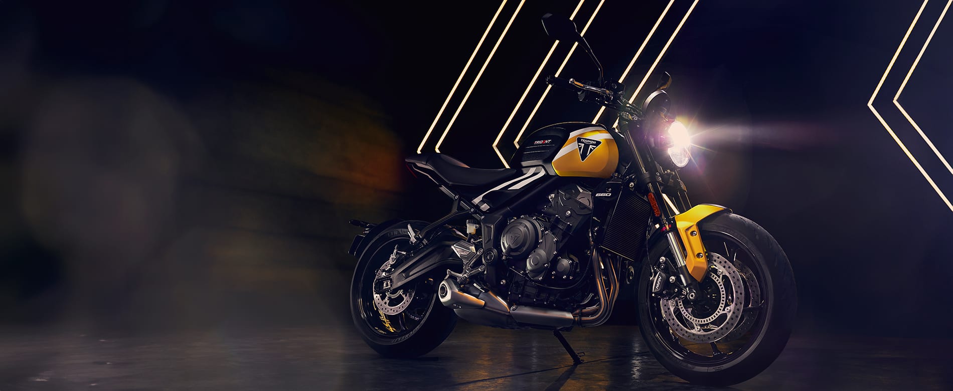 Triumph trident 660 kw on sale